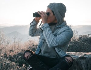 1.Are binoculars under $100 good for hiking?